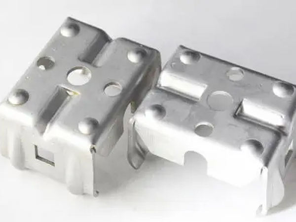 加工五金冲压件加工的生产流程是什么？