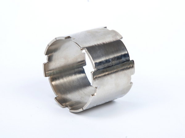 为什么加工厂很是注重五金冲压件模具刀磨